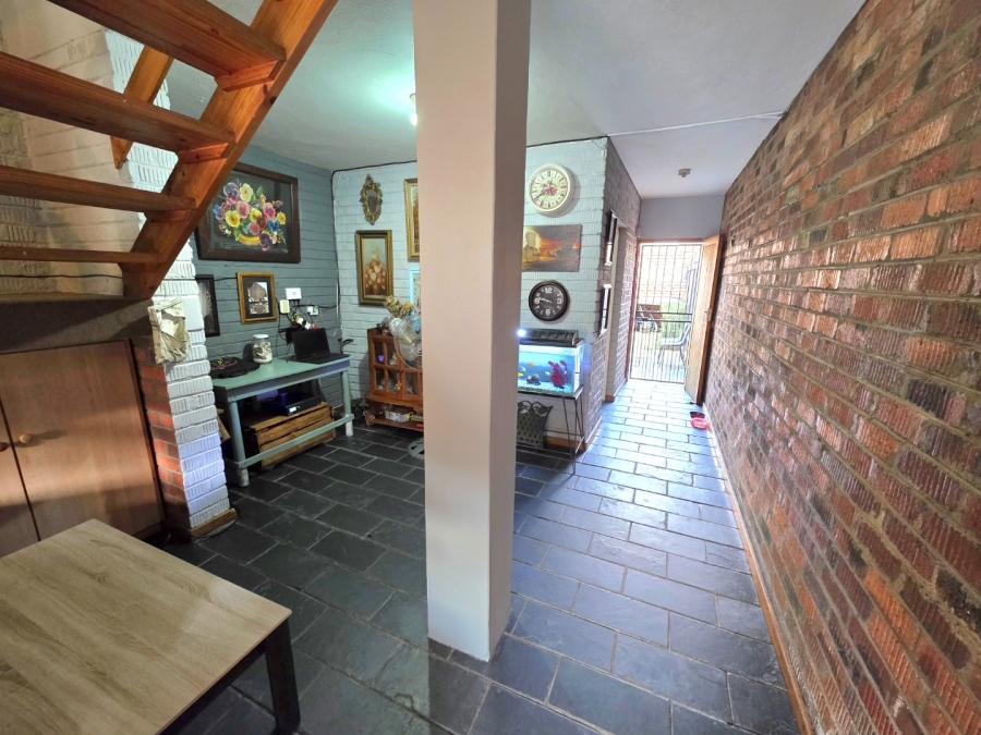 2 Bedroom Property for Sale in Bethlehem Free State